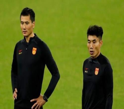 郑智比邵佳一难,土帅占中超半壁江山韩鹏等转正5人曾效力山东