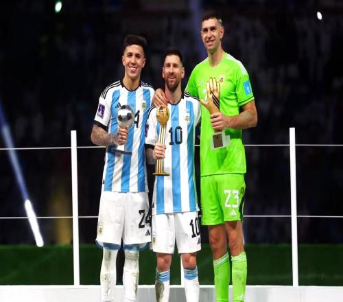 恩佐:很自豪能赢得世界杯,梅西是有史以来最伟大的球员