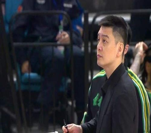 8强对阵出炉!2场堪称硬仗,2场大概率一边倒,辽篮出局令人惋惜