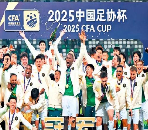 恭喜!北京国安迎来新高层,2位老熟人或一同加盟,李明去留成疑