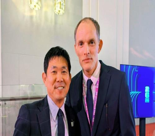 日本队官宣与英格兰友谊赛并晒出森保一与图赫尔合影:伦敦见