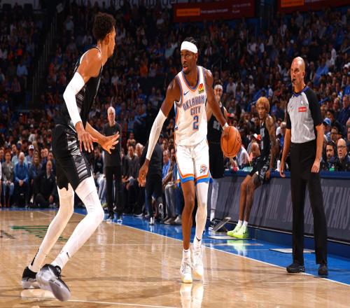 文班：亚历山大和字母哥是NBA目前最好的球员，但我复出了就会是我了