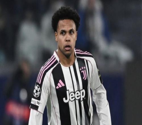 欧冠连场进球+斯帅赏识,米体:尤文正积极寻求与麦肯尼续约