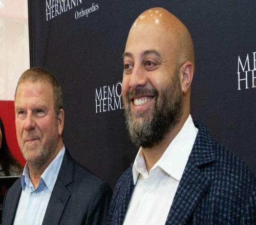 定了!火箭28岁旧将签约CBA球队,上周刚被裁掉,三分命中率超4成