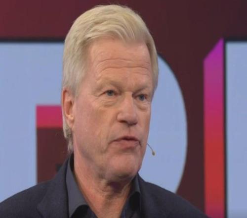 卡恩:如果卡尔延续良好状态,他在德国队站稳脚跟并不难