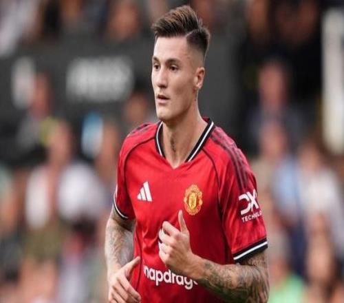 帕克:齐尔克泽的水平远不及谢什科,不懂曼联当初看中他什么