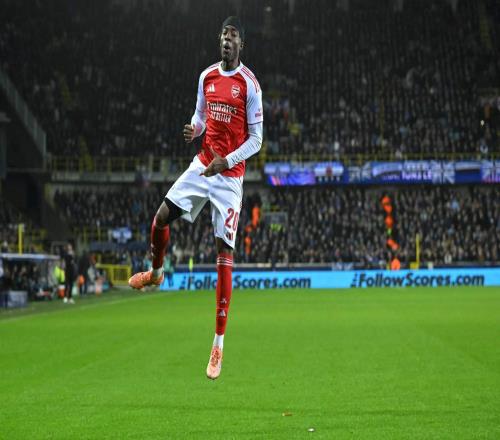 TA:面临伤病潮却双线领跑,枪手用定制化训练化解伤病危机