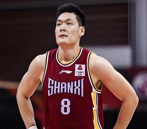 周鹏谈CBA潜力赛:有高有矮,有老有少,有点意思