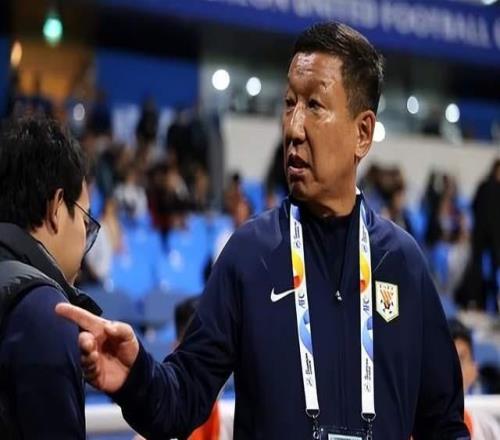 炸锅了!张外龙中超下课:韩媒怒批韩国教练就这么不受待见