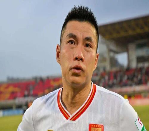 重庆铜梁龙旗帜球员已确定下赛季留队,曾立下赫赫战功,值得期待
