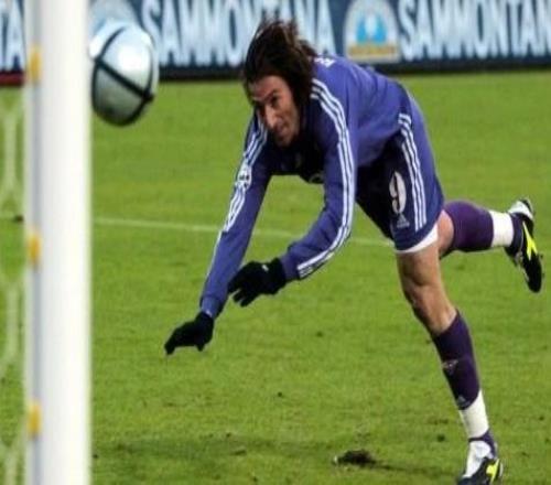 前佛罗伦萨球员里加诺:退役后为了谋生,我重返工地当瓦匠