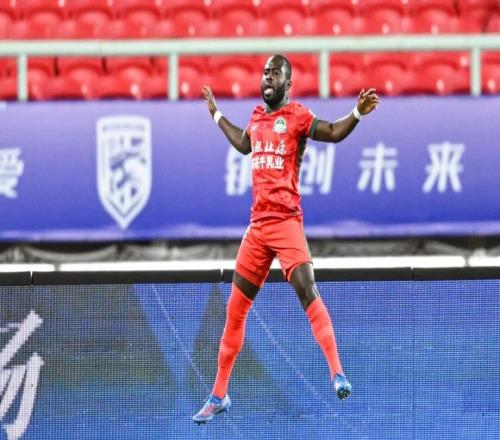 专题河南队2025:用汗水与血性,书写一段逆境重生传奇