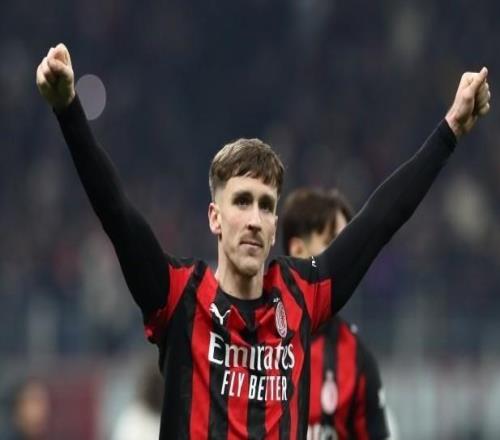 官方:AC米兰与萨勒马克斯完成续约