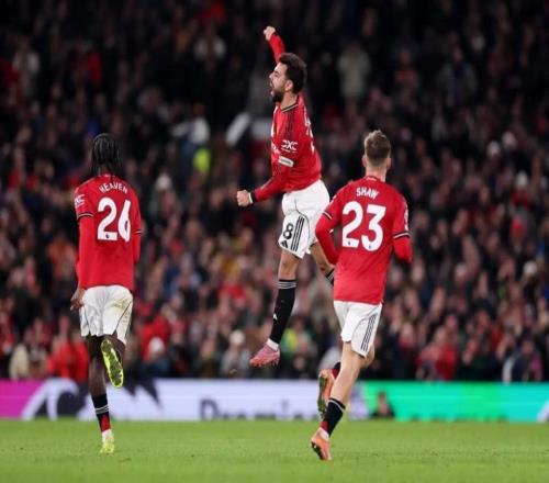 吃樱桃塞牙!曼联44战平流量拉满进前四想想就好别认真