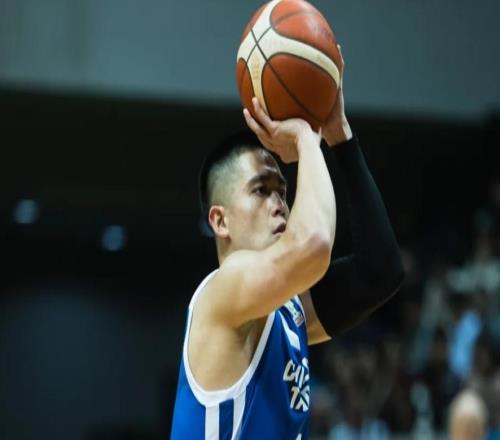 世预赛场均8+3!回CBA场均24+5陈盈骏三战证国内最顶级联赛多拉