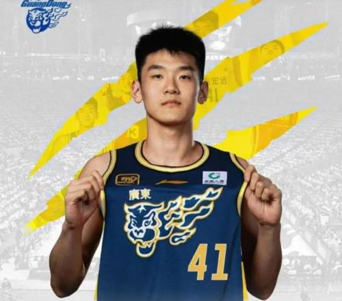 广东队2小将稳定发挥,王洪泽成任骏飞接班人,杜锋未来10年稳了