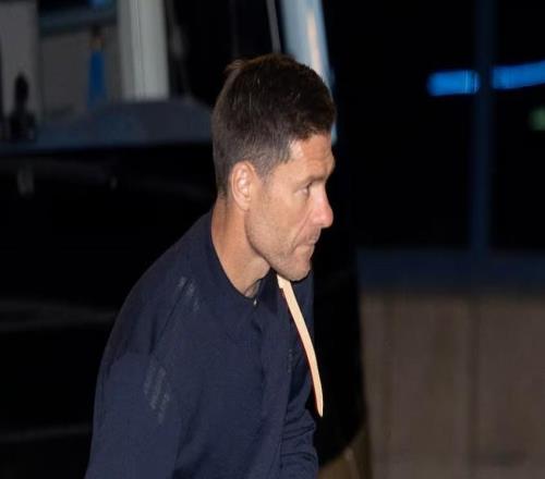 马卡:皇马内部仍对阿隆索有疑虑,西超杯将确认其稳定未来