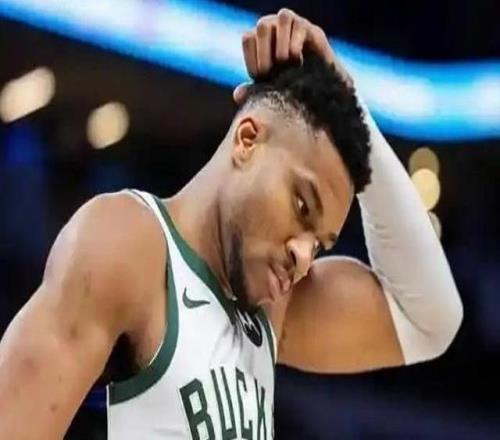 NBA字母哥:我没有与雄鹿讨论过未来去向