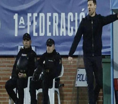 西媒:两连胜后阿隆索仍处于观察期,拿下超级杯才可能执教到季末