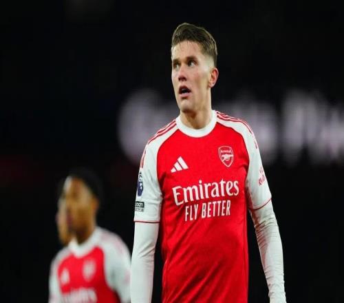 哲凯赖什谈当选瑞典年度最佳前锋:今年充满挑战,很高兴拿奖