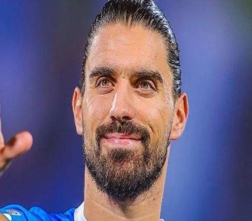 離開曼聯(lián)后變得更好小麥：把鍋甩給曼聯(lián)太容易了，他們?yōu)槲覂A盡所有