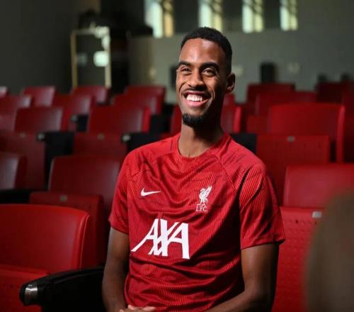 23歲身價上億！斯洛特用對一人盤活利物浦，英超爭冠只差一步