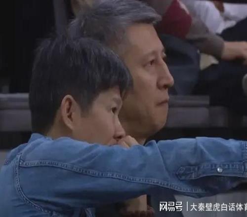 郭士強(qiáng)觀戰(zhàn)！廣東男籃3分險(xiǎn)勝，CBA最新排名亂了：3隊(duì)全勝4隊(duì)0勝