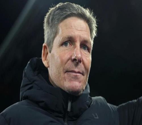 格拉斯纳:被对手通过定位球进四球,这样的情况是无法接受的