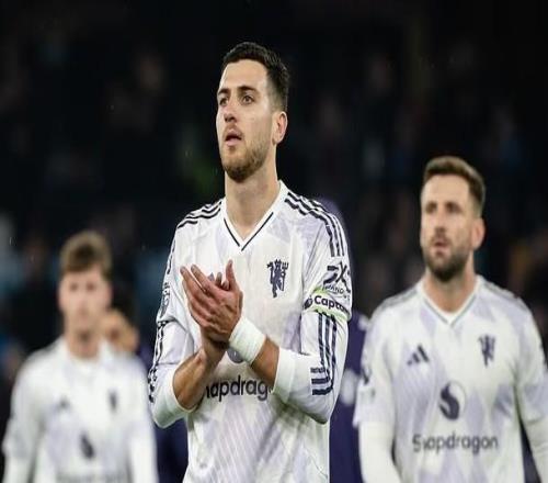 基恩：達(dá)洛特缺乏責(zé)任感內(nèi)維爾：約羅防守太拖沓了