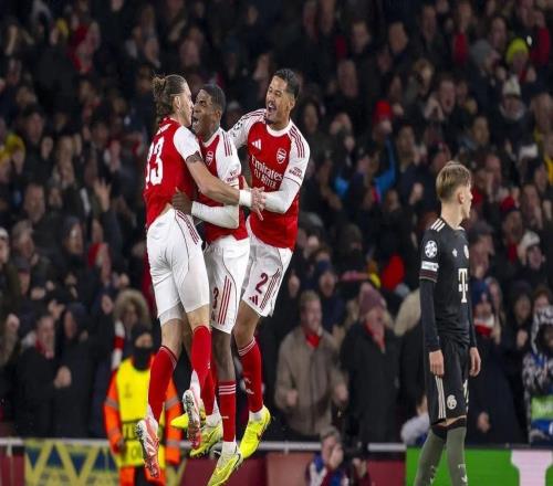 英联杯前瞻阿森纳20水晶宫:争四冠!阿尔特塔有无这样的豪气