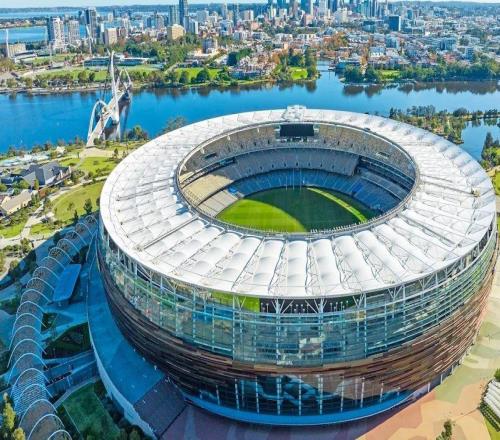 意甲官方：因亞足聯(lián)增設(shè)苛刻條件，米蘭vs科莫的海外賽取消