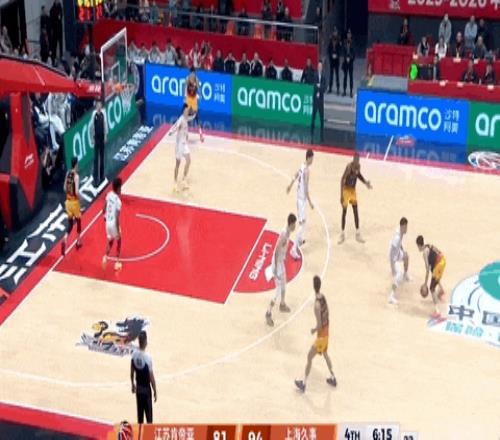 26岁广西球王,在质疑声中成为本土得分王