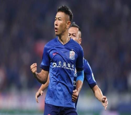 于汉超正式挂靴!媒体人热议:留下极大遗憾,下赛季谁来拯救申花