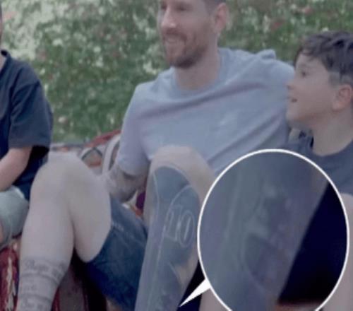 曝梅西愿意降薪70%回归巴萨把队徽文在了腿上