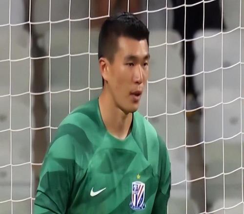 骚操作!门将位置走马换将,上海申花做了一个非常不明智的决定