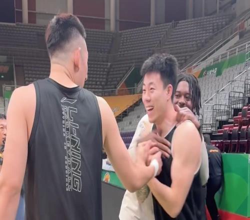 重返家乡，张镇麟：回到熟悉的地方感到亲切，非常开心也很感动