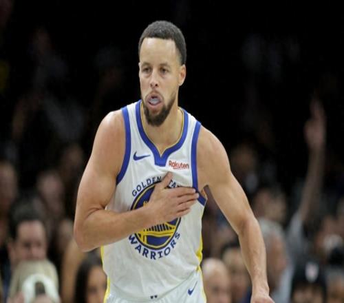 第400场!库里又创造NBA历史第一纪录,37岁年薪5960万是有原因的