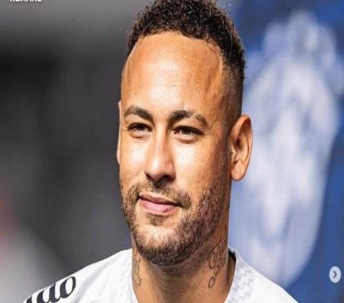 【早报】内马尔,再签一年!