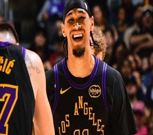 湖人11胜0负,关键球真硬啊!双核合砍65分,詹姆斯真的逆生长