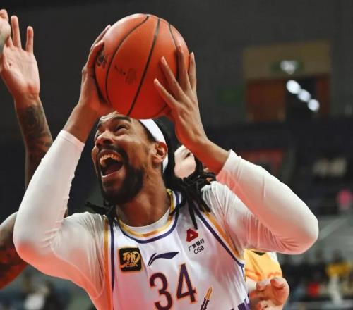 CBA常规赛!北控主场复仇广东,廖三宁率残阵死磕广东双外援