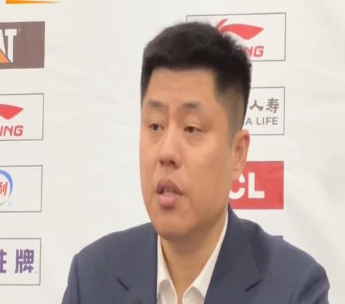 遭遇四连败，潘江：球队进攻打得很犹豫，希望尽快找到赢球感觉
