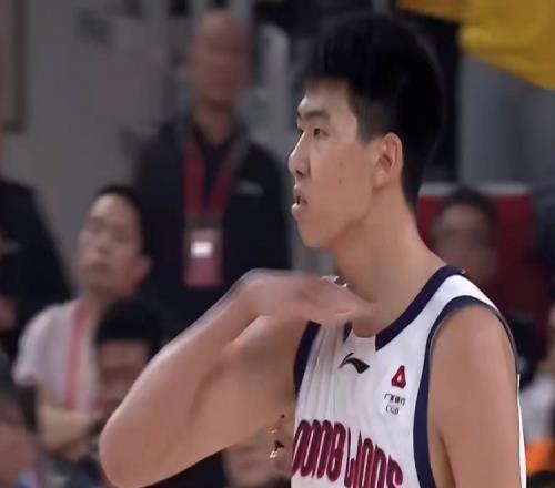 CBA揭秘徐昕因庆祝动作不当被罚款两万块_CBA直播