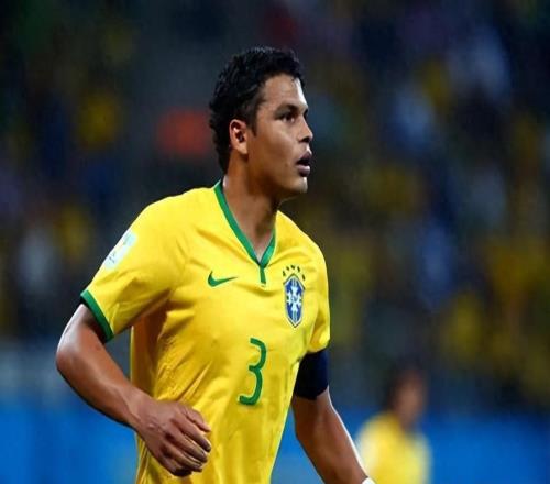 足坛奇景!巴西巨星太自律:41岁重返欧洲豪门踢球!比主帅大5岁