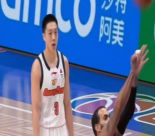 救火!广东最适合的第5外援曝光,“三冠锋线”有望被杜锋召回