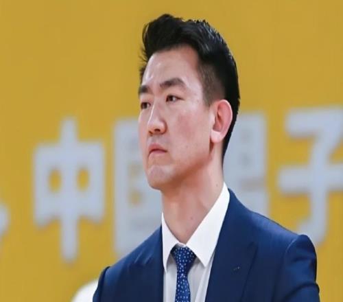 王博:恭喜上海队成立30周年布朗今天会报名登场与否看情况