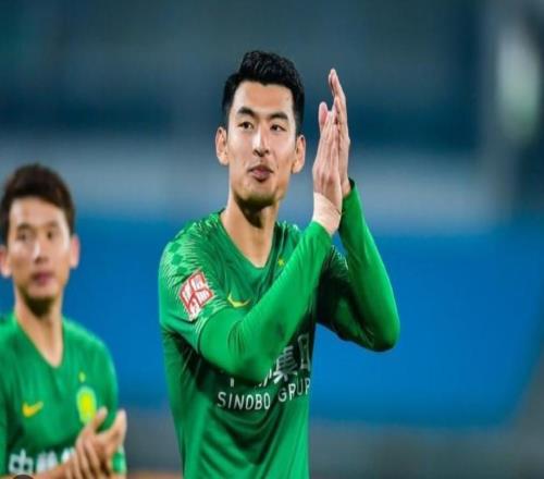 博主:王子铭已于昨晚飞抵成都,即将向蓉城报到