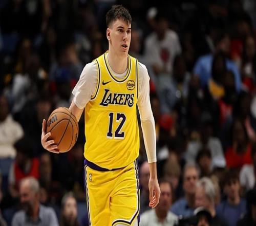 存在感有所下降,湖人锋线新星没有办法长时间保持高水准的表现