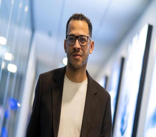 罗塞尼尔专访:来切尔西就是为了赢球,希望可以长期留在这里