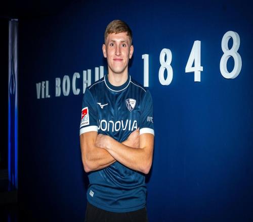 官方:西汉姆联21岁前锋马歇尔租借加盟德乙波鸿