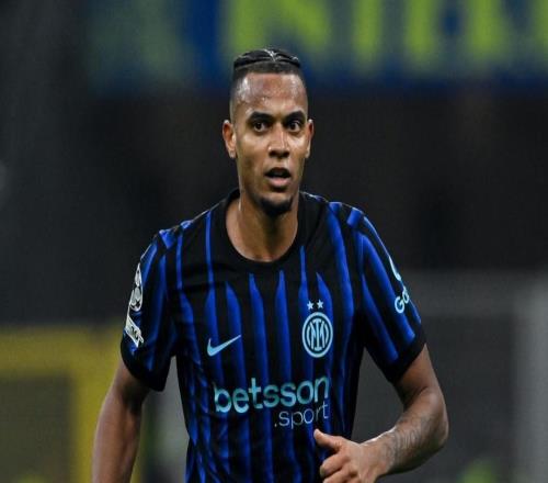 阿坎吉:比塞克非常出色,和他一起并肩作战的感觉很棒